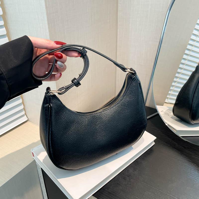 Fashion Armpit Bags for Women Lichee Pattern Crescent Bag Leather PU Purses and Handbags Designer Small Shoulder Bag CLE