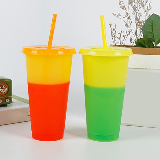 720ML Water Bottle Decorative Layout Props Plastic Adding Vitality Color Changing Beverage Cup for Kitchen