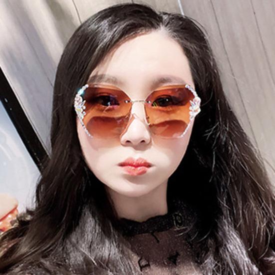 Women Sunglasses Rimless Lightweight High Clarity Wide Cool Sun-resistant Windproof UV Protection Shiny Rhinestone Female Sunglasses for Outdoor