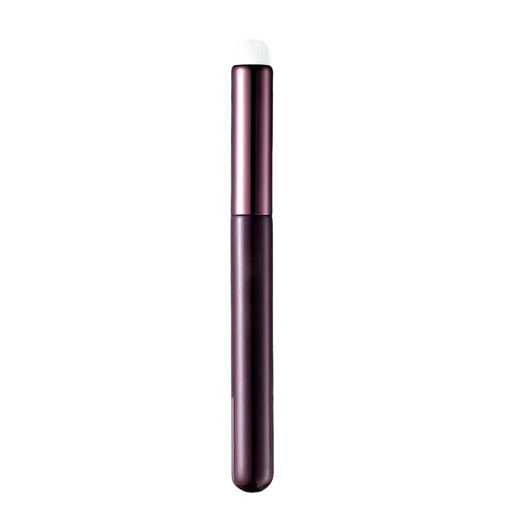 Multifunktionaler Lippenpinsel mit runder Spitze zum matten Verblenden und für Detailarbeiten mit Concealer - Tragbares und stilvolles Make-up-Werkzeug.