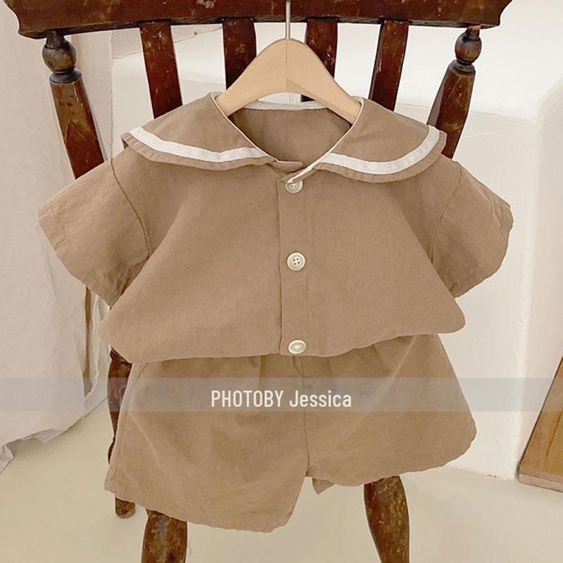 Korean Summer College Style Short-Sleeved Shirt and Shorts Set for Kids