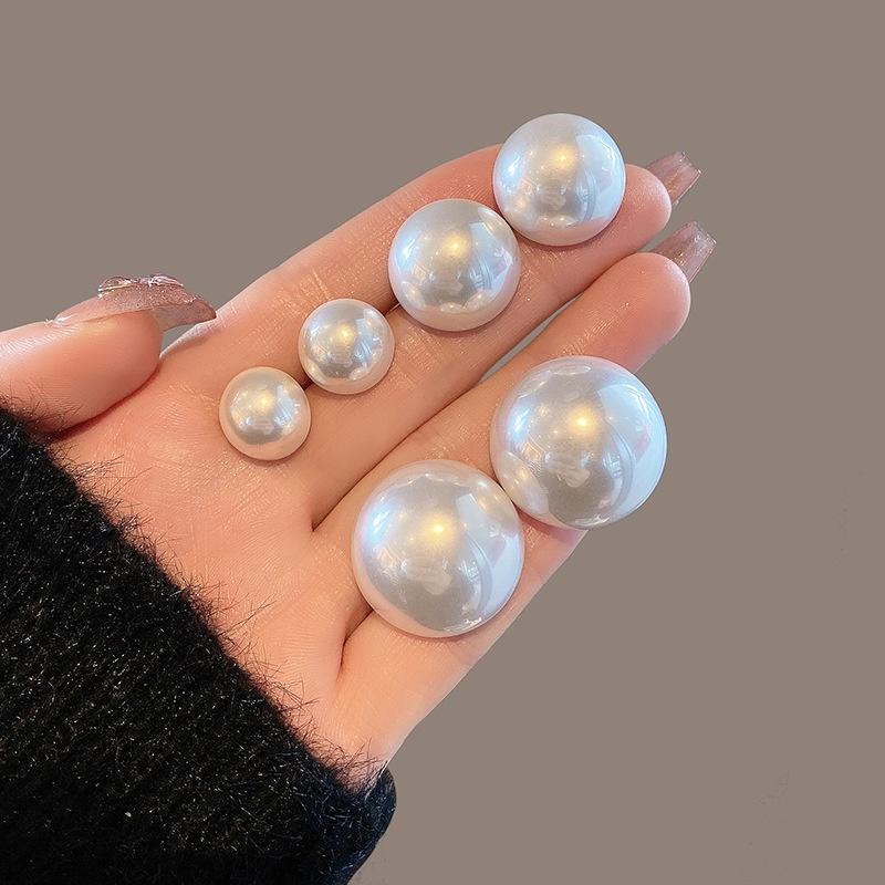 Statement Pearl Ear Studs For Women Fashionable And Trendy Accessories For A Chic Look