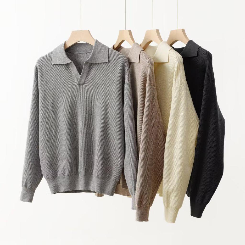 Men's Korean Retro V-Neck Polo Collar Knit Sweater for Autumn/Winter