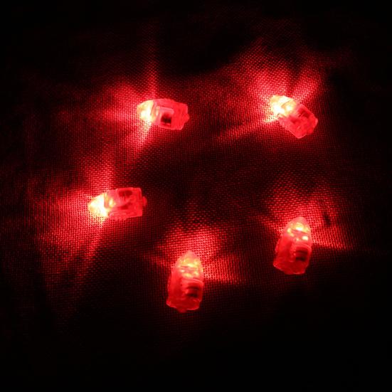 50 Stück LED Ballonlicht mit Schalter Farbwechsel Batteriebetrieben Helle Laterne Docht Party Mini-Lampe für Zuhause