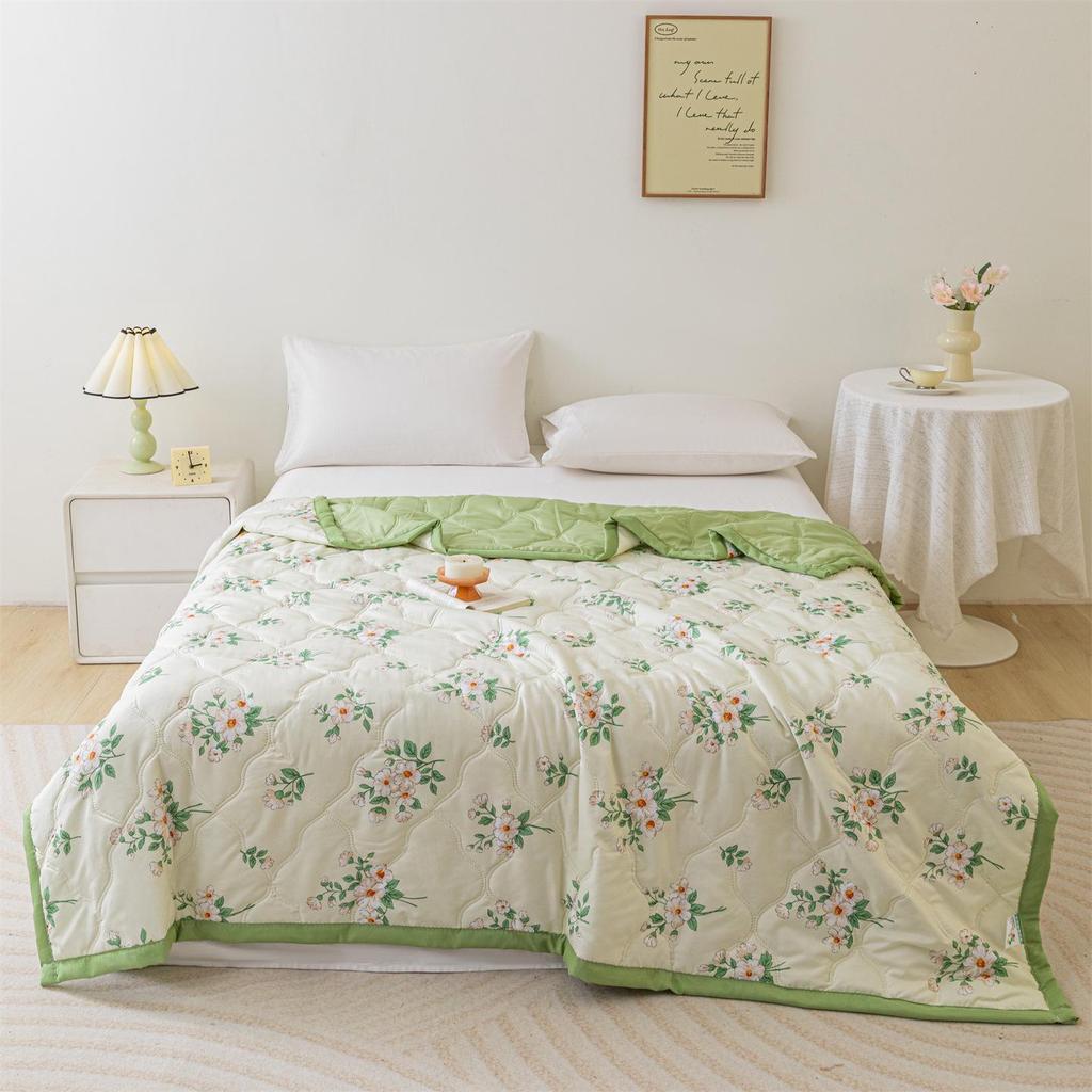 Summer Cool Cotton Quilt - Perfect for Air Conditioning and Company Anniversary Gifts