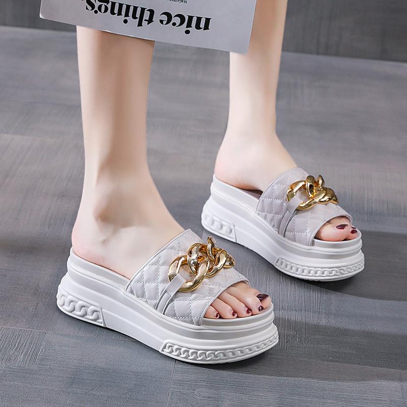2025 summer cool slippers women's summer outer wear women's thick-bottomed muffin buckle ins wind half drag comfortable can be worn outside