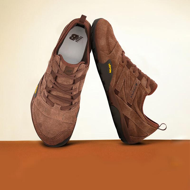 New Balance MT10O Unisex Retro Minimalist Shoes
