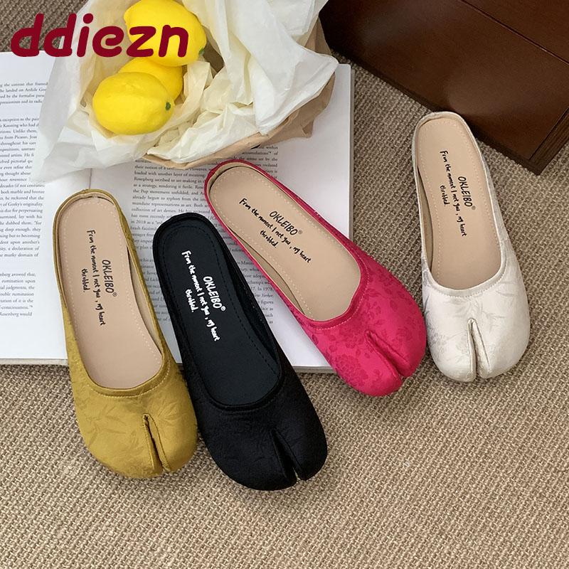 Fashion Strange Toe Fashion Silk Ladies Flats Slippers Shoes Sandals Female Shallow Footwear Flats Slippers Shoes For Women Mules