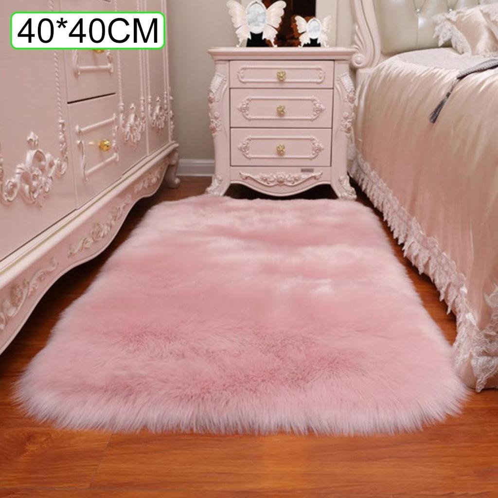 Luxury Soft Square Sheepskin Rug Create a Stylish and Relaxing Atmosphere