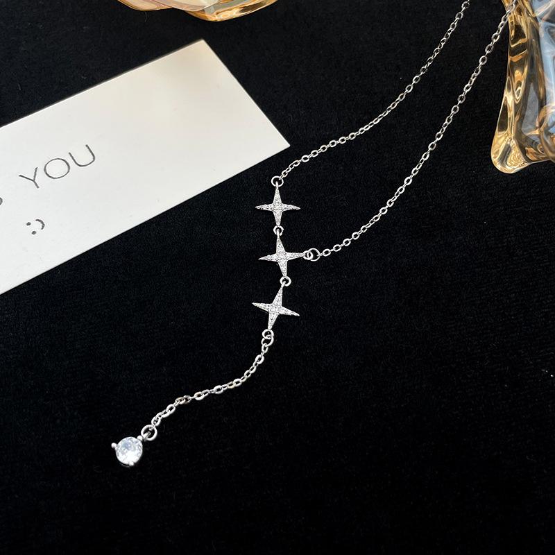 

Banyan Tree S925 Silver Zircon Star Tassel Clavicle Necklace for Women 925 Silver