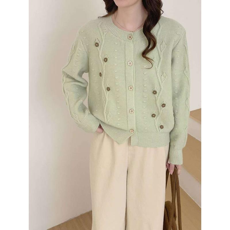 Casual Versatile Loose Fashion Temperament Knitted Sweater Embroidered Flower Single-row Multi-button Crew Neck Autumn and Winter Sweater