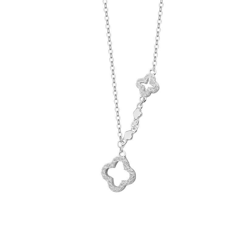 Hollow Diamond-Inlaid Four-Leaf Clover Pendant Necklace: Versatile, Exquisite, High-End, Light Luxury Clavicle Chain Gift for Women