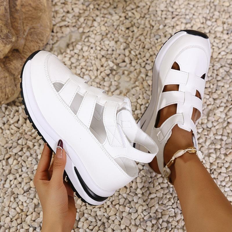 Sommer neue Keilabsatz Sandalen Taschenkopf hohl atmungsaktiv Damen Außenhandel große Größe Muffin dicke Sohle Klettverschluss Damenschuhe