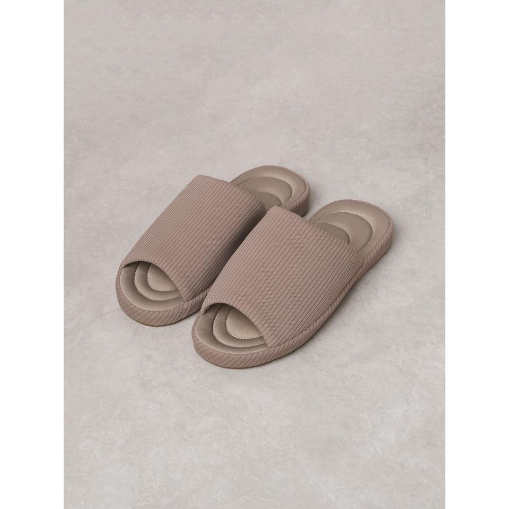 

Туфли для гостиной Daiso Ribbed Cool Slit 230 250 мм