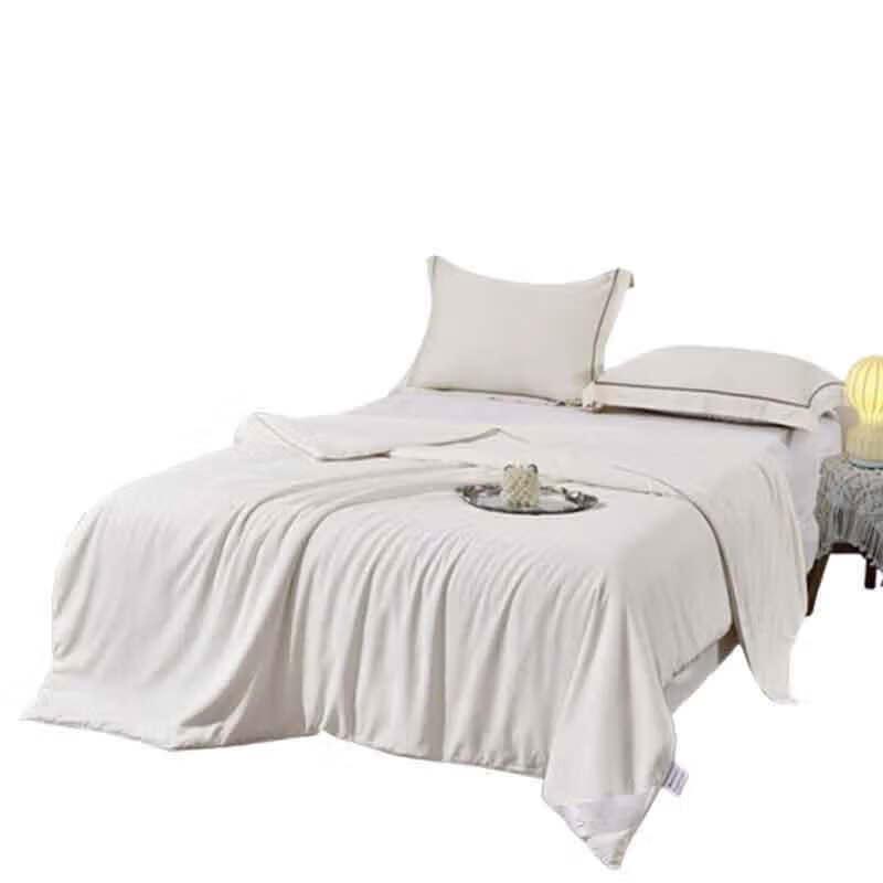 

BRS-819 Tussah Silk Quilt