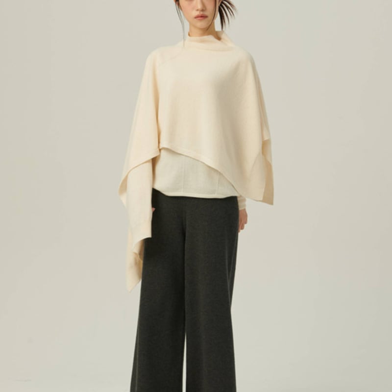 baseThread Multiway Knit Cape_IVORY