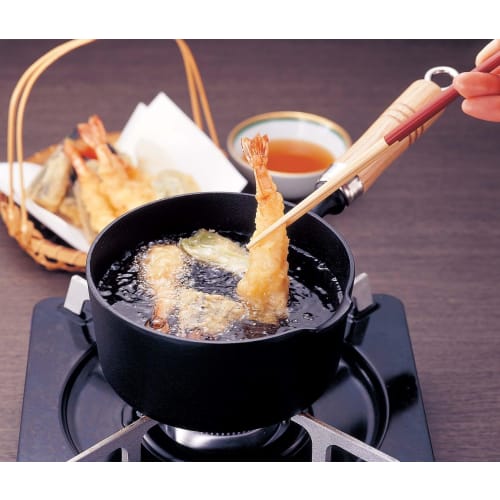 Iwachu 16cm Saucepan with Wooden Handle, Black Finish, Inner Diameter 16cm, Induction Compatible, Nambu Ironware, 24070