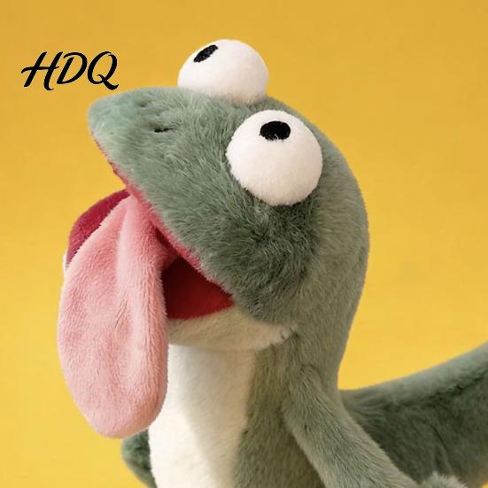 Funny Magnetic Lizard Toy Tongue Plush Toy Cute Chameleon Doll Ornament Stress Relief Squeeze