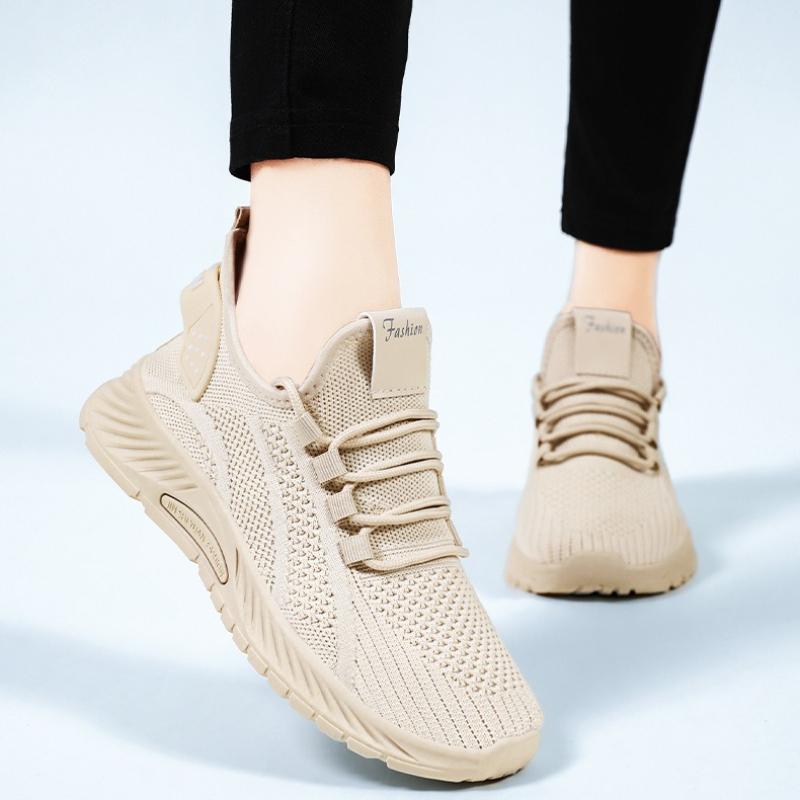 Women's Spring Sneakers, Fly-knit Breathable Single Shoes, Soft-soled, Large Size, Versatile Casual Shoes