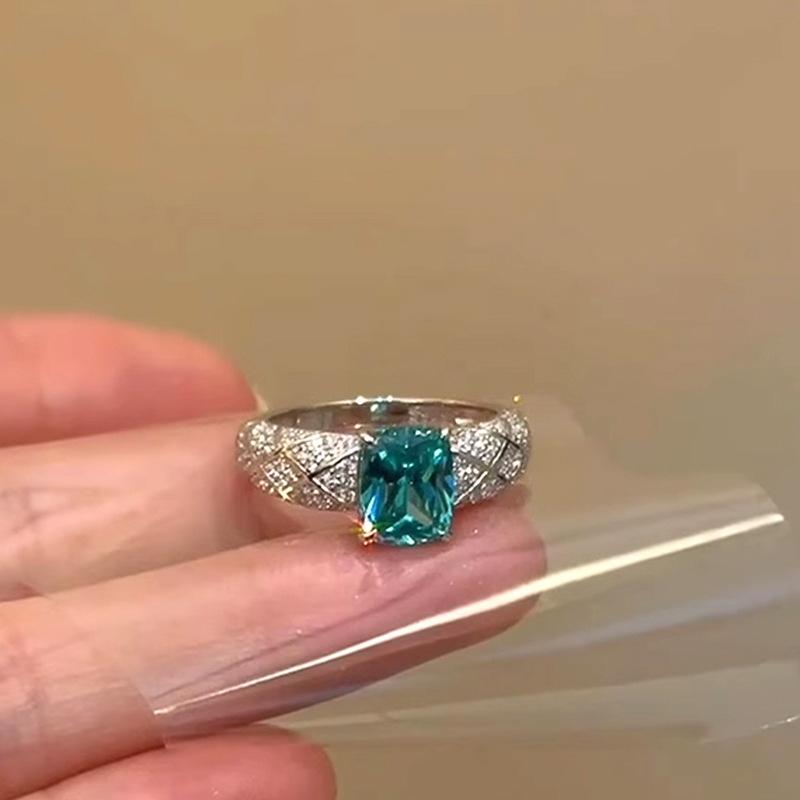 Silver Sparkling Star River Full Diamond Square Female Ring Fashion Retro Blue Diamond rings for women Charm