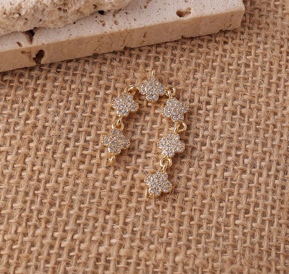 

Изысканный двухцветный кулон-клевер с бриллиантами из серебра или золота