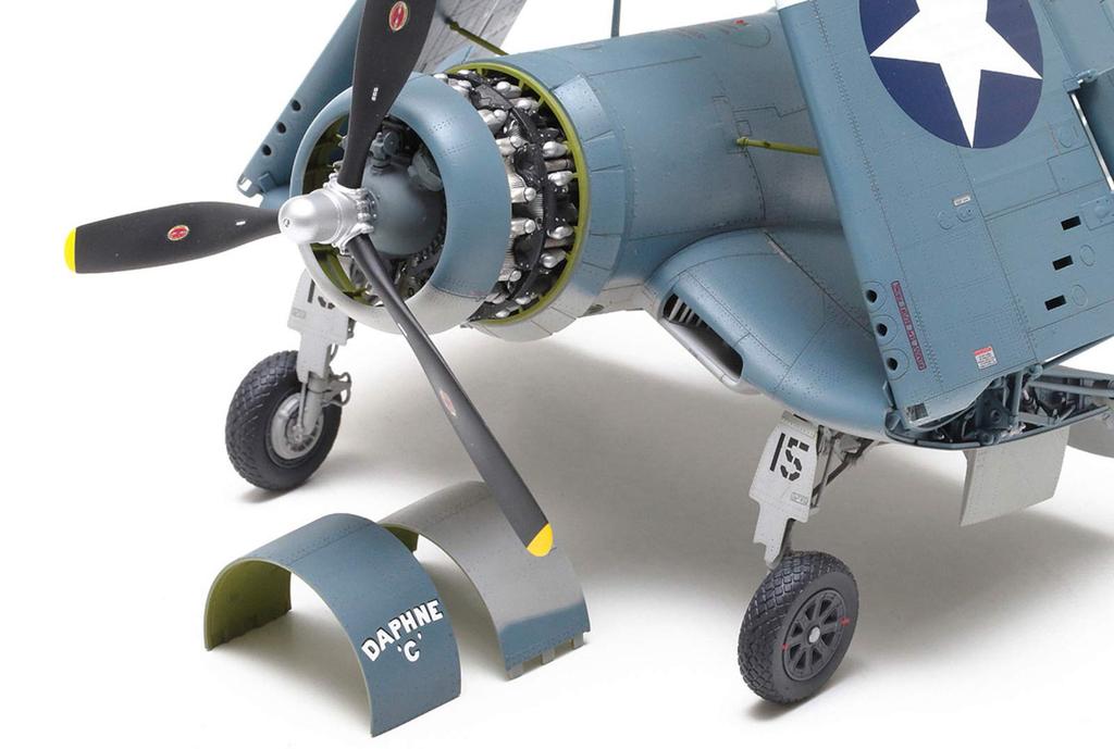 Tamiya Aircraft Series 24 Navy Vought Corsair Birdcage Plastic Model Kit 60324 1/32 No. U.S. F4U-1