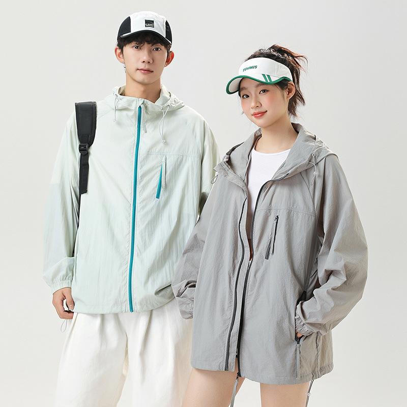 Sunshade ice silk sunscreen clothing upf10 + breathable and light UV protection hooded sunscreen clothing outdoor fishing skin clothing