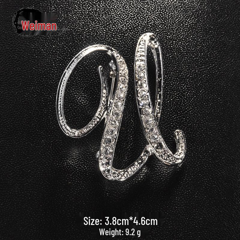 Men's Suit Jacket Brooch: Elegant English Letter Pin for a Stylish Touch