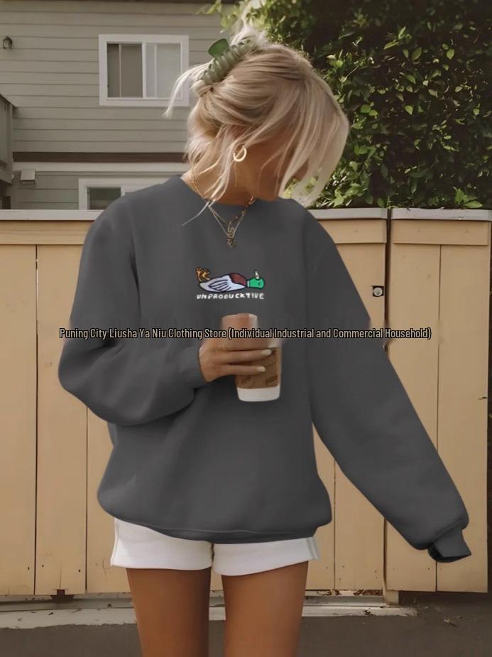 American Fashion Round Neck Sweatshirt: Cute Cartoon Duck Print, Loose Fit, Comfortable for Autumn & Winter.