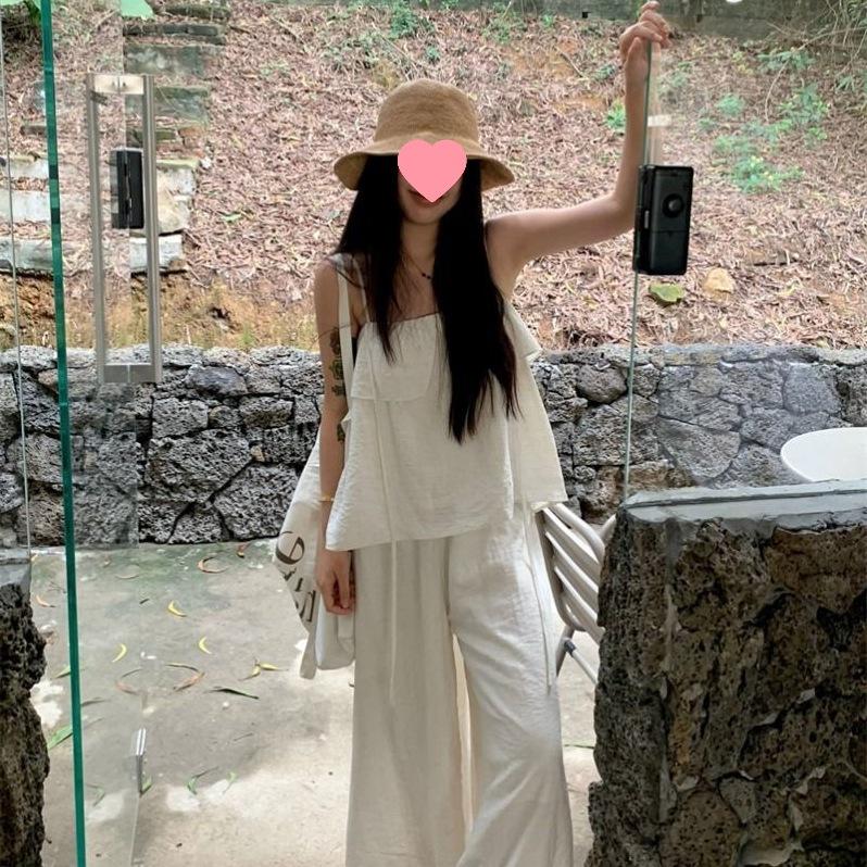 Elegant White Women's Summer 2026 Fashion: Ruffled Camisole & Wide-Leg Pants Skirt Set