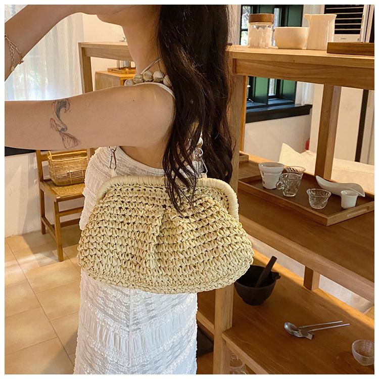 2025 Summer New Straw Weaving Crossbody Bag Fashionable and Casual Shell Bag Women's Shoulder Bag with Excellent Texture