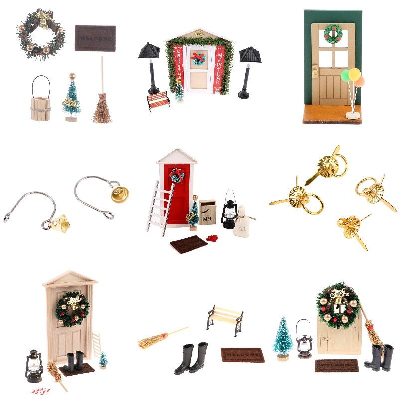 High Quality 1 Set Dollhouse Accessories Mini House Atrium Tree Wreath Broom Carpet Bucket DIY Christmas Atmosphere Dooryard Scene Ornaments