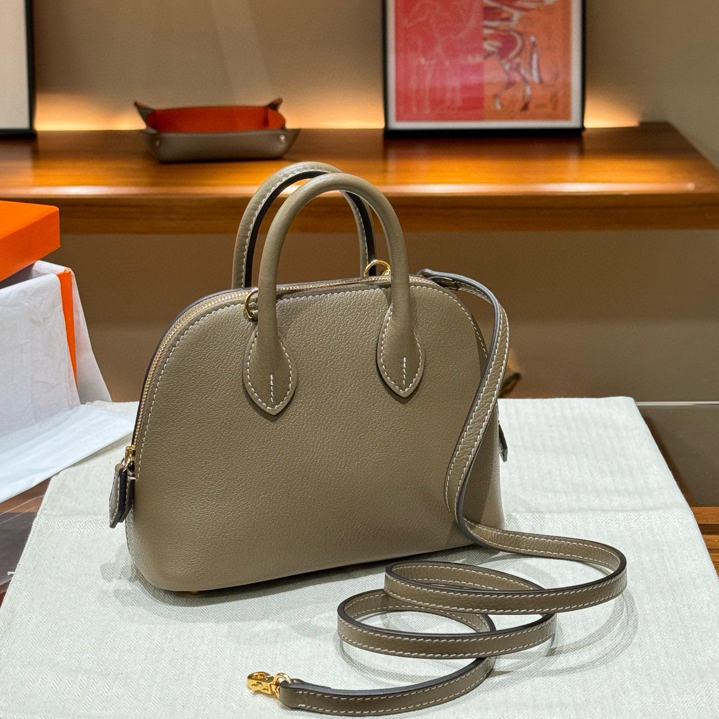 Exquisite 2026 Mini Genuine Leather Goat