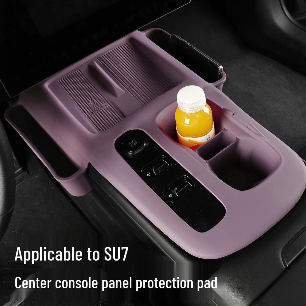 Xiaomi SU7 Ultra Silicone Anti-slip Wireless Charging Pad for 2024-25 Center Console