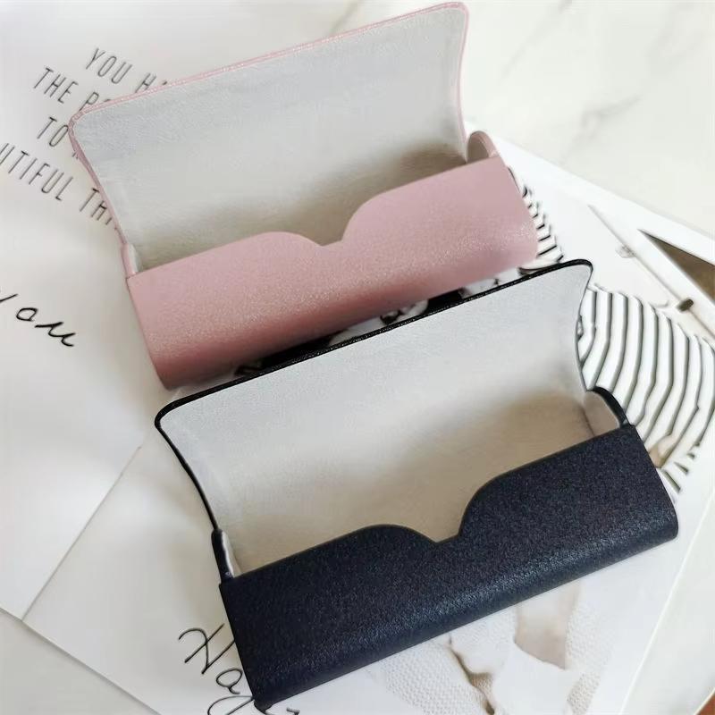 Boîte de rangement pour lunettes Étui à lunettes compact Contenant pour lunettes à nœud Étui à lunettes élégant en cuir PU pour les déplacements Cadeau pour étudiants