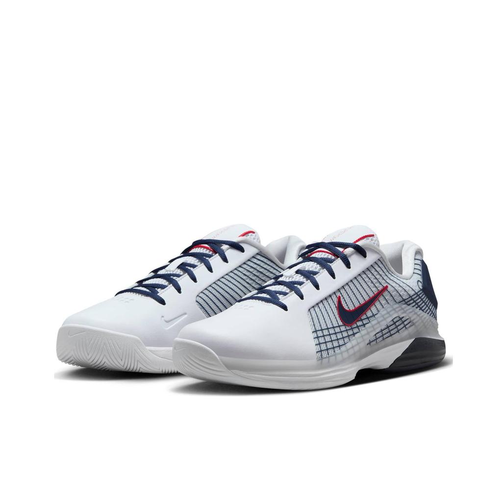 Nike Court Air Zoom Vapor 12 Hypersmash United We Rise Scarpe da Ginnastica da Uomo Bianche Rosso Sportivo Platino Puro HJ0549-100