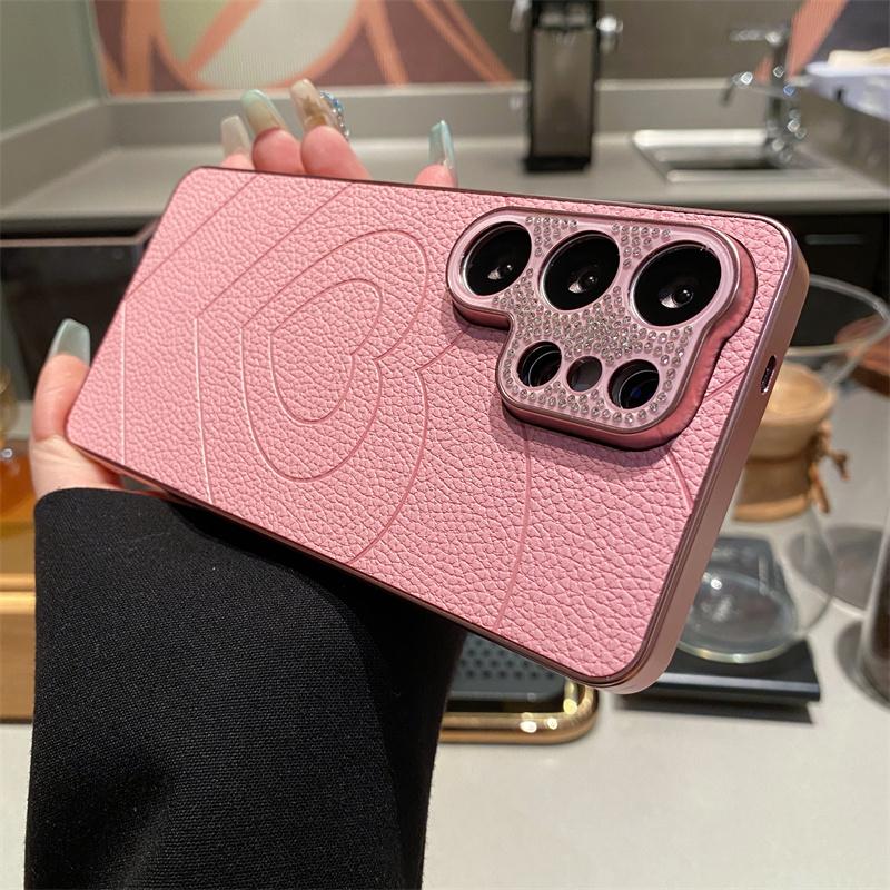 

Diamond Camera Love Heart Leather Cases For Samsung S26 S25 S24 S23 FE Ultra Plus A07 A17 A35 A36 A53 A54 A55 A56 A37 A57 Cover Galaxy A37
