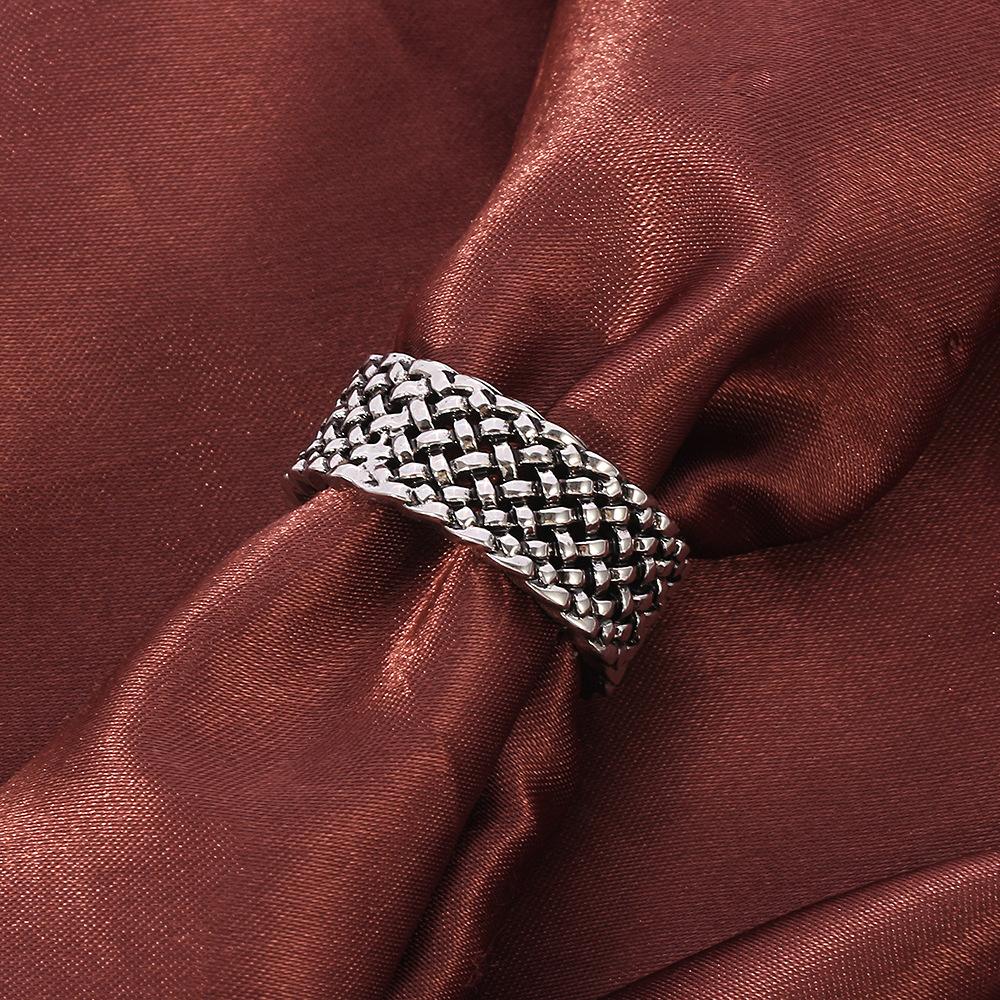 European and American Braided Rings, White K and Black, Trendy Men's Domineering Round Mesh Braided Ring