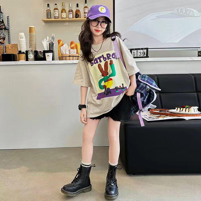 

Girls Loose Short-Sleeve T-Shirt - Summer 2025 New Style for Medium and Large Children 130 for height 125-135 cm