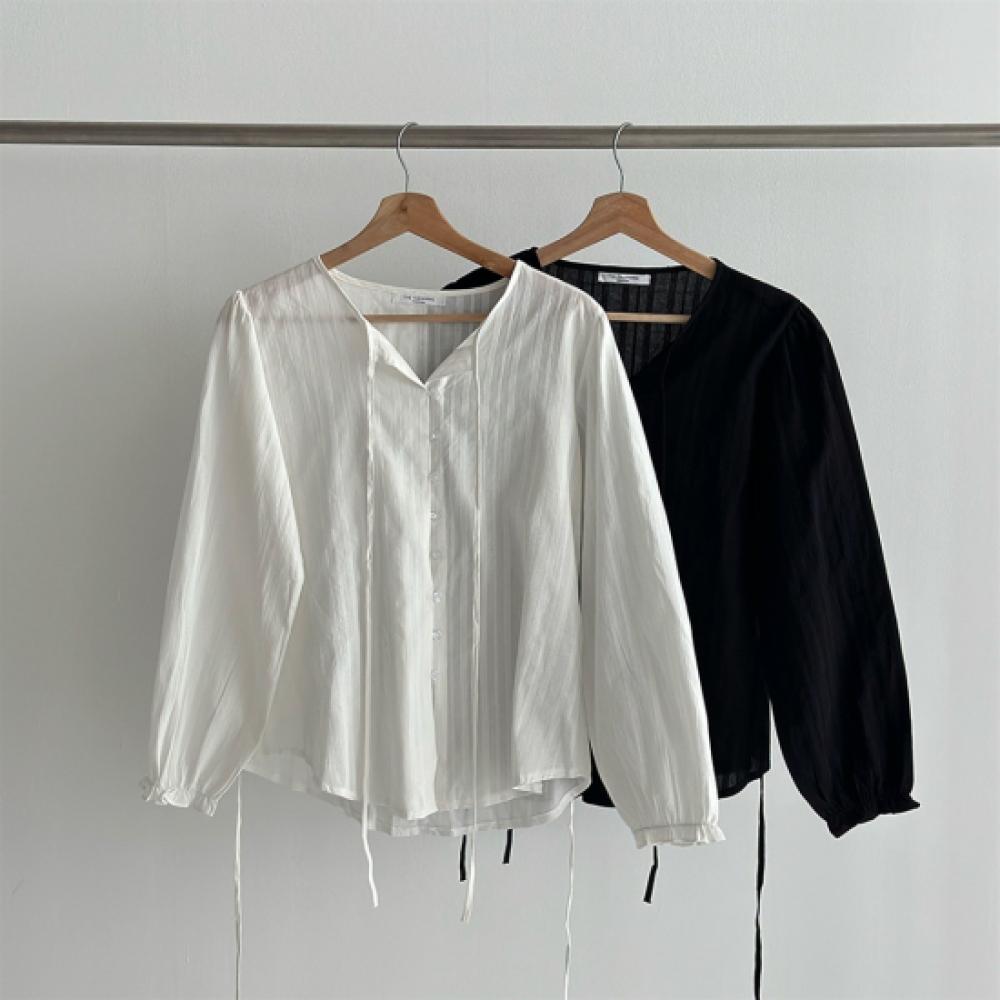 New Arrivals Open Run Women Stripe Open Neck Strap Blouse