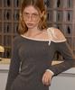 Salon De Yon Line Point Off Shoulder Dress_ Gray