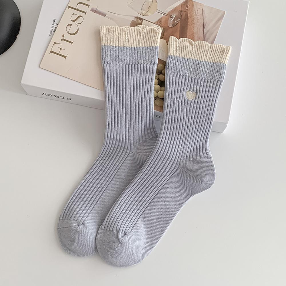 

Heart Embroidery Cotton Socks Cotton Long Socks New Woman Socks светло-синий