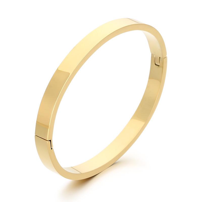 Exaggerated Glossy Buckle Stainless Steel Bracelet - Trendy and Elegant Design