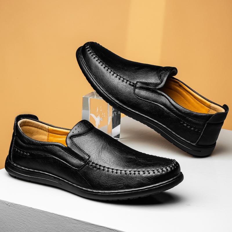 Fashion New Breathable Male Loafers Handmade Casual Leather Shoes for Men Walking Shoes Outdoor Slip On Footwear Handmade Business Flats