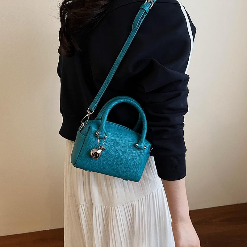 New Handbag Women's Fashion Shoulder Bag Solid Color Messenger Bag