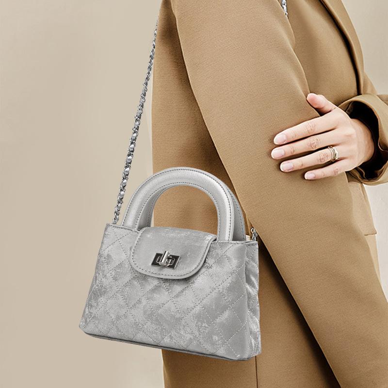 Geantă cu lanț de argint, stil nou, stil chinezesc, satin de mătase, crossbody, geantă mică pătrată, de mână