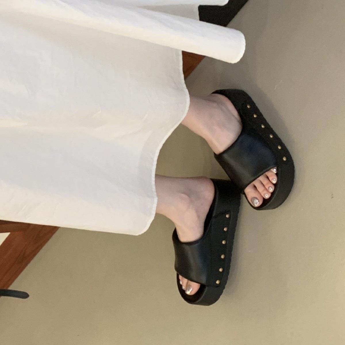] Vintage Fashion Roman Sandals Women Wear Summer Small Thick-Soled Casual Sandals 35