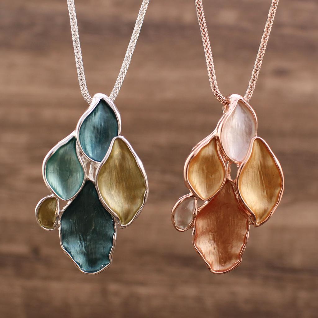Cross Border New Color Oil Irregular Petal Alloy Pendant for Spring and Summer, Small and Fresh, Versatile and Simple Necklace for Women