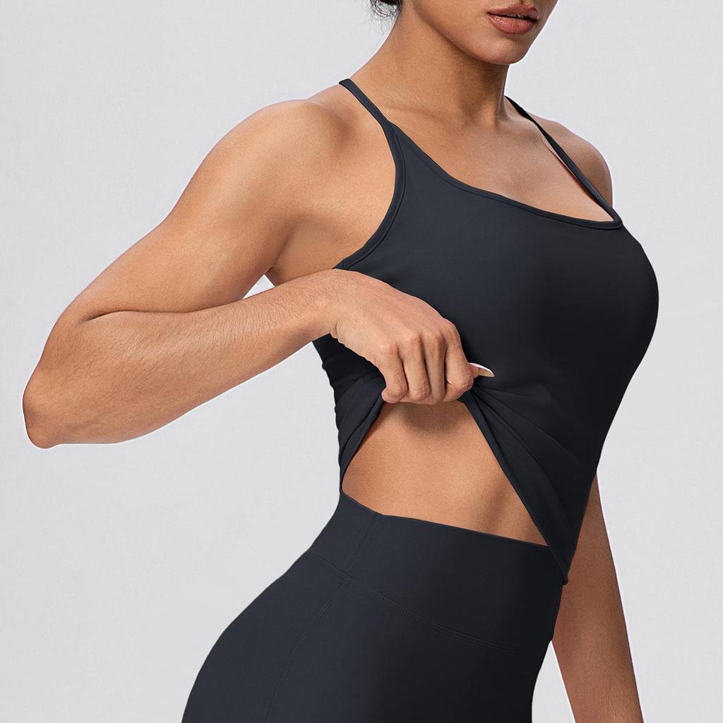 Solid Color Cross-Back Yoga Tank with Chest Pads - Quick-Dry, Fitted Sports Top