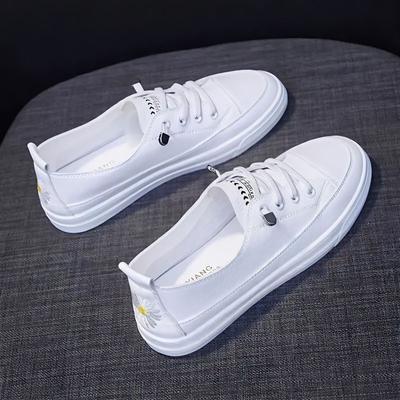 New Spring and Summer Light-mouthed White Shoes for Women Flat Sole and Versatile Sporty Korean Style Leather Student Shoes